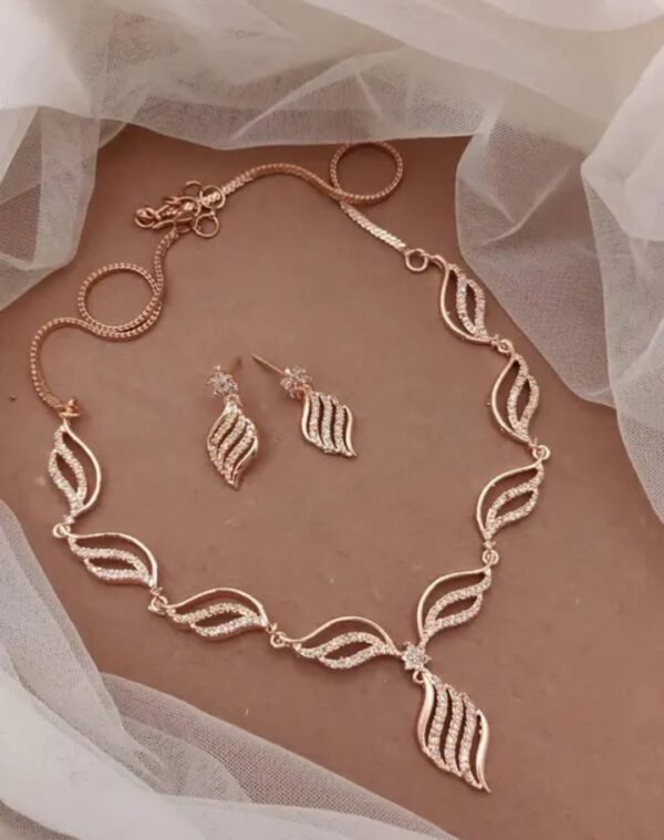 Elegant Rose Gold Jewelry Set